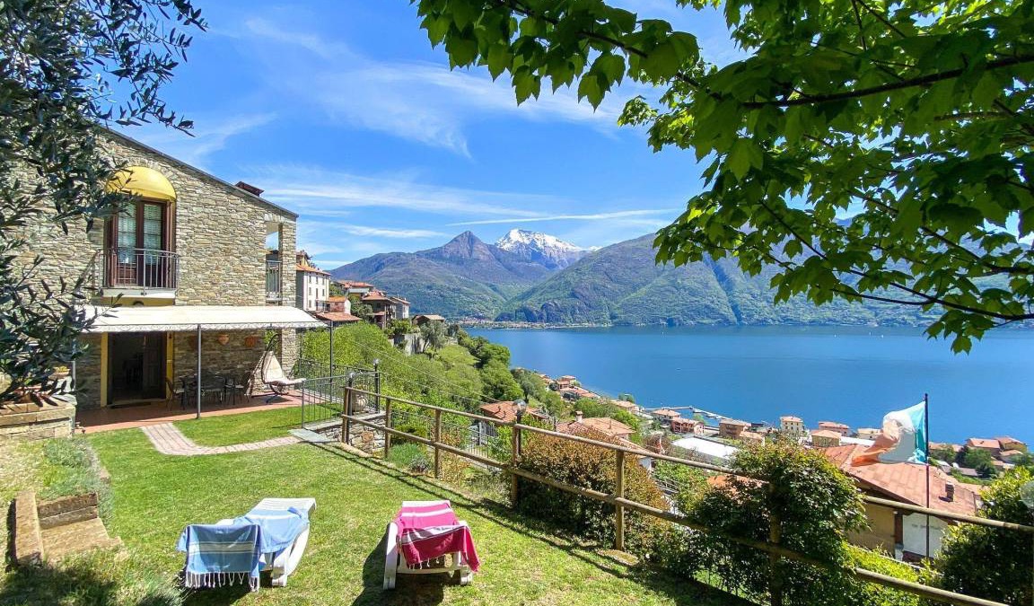 Santa Maria - Rezzonico Apartment | 54 m² Apartment ∙ 1 bedroom ∙ 3 guests