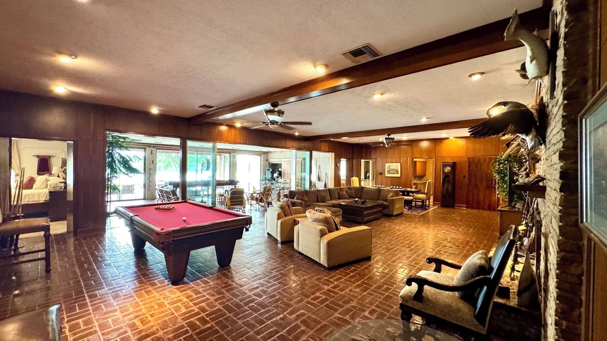 Weston House | 55 Acre Ranch Home with a 20 acre stocked pond!
