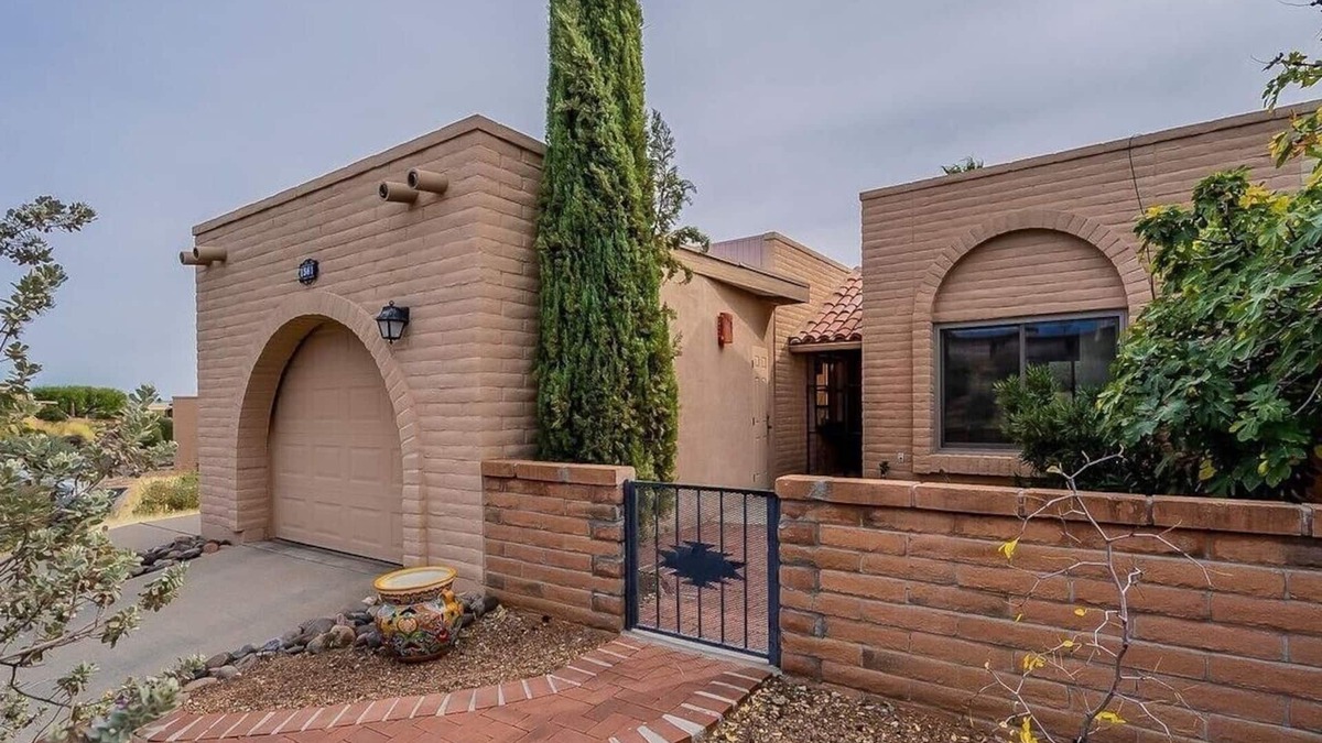Green Valley House | 55+ Active Adult Community, panoramic mountain views, GVR rec center amenities