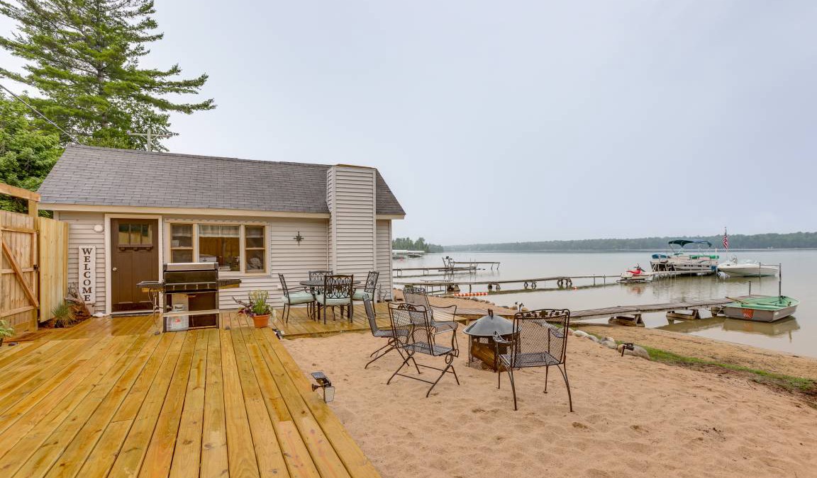 Maple City Cottage | 55 m² Cabin ∙ 2 bedrooms ∙ 4 guests