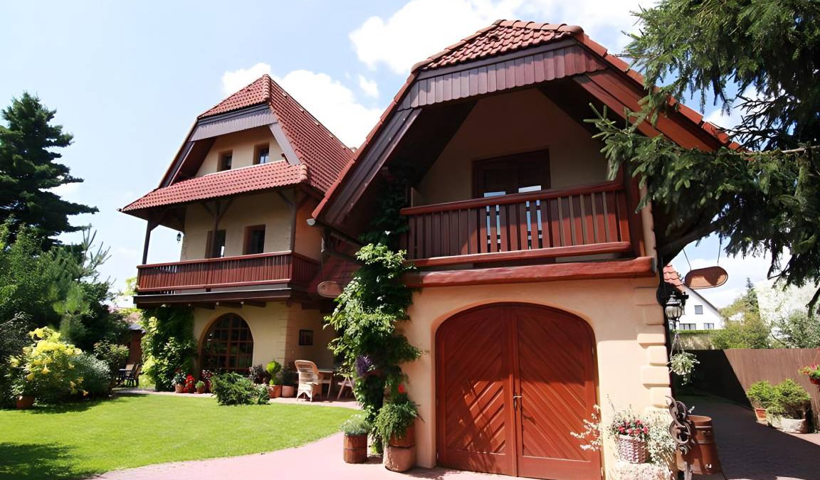 Brezineves Hotel | 55 m² Hotel ∙ 2 bedrooms ∙ 6 guests