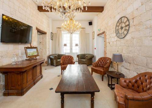 Saint-Riquier Hotel | 55 m² Hotel ∙ 7 guests