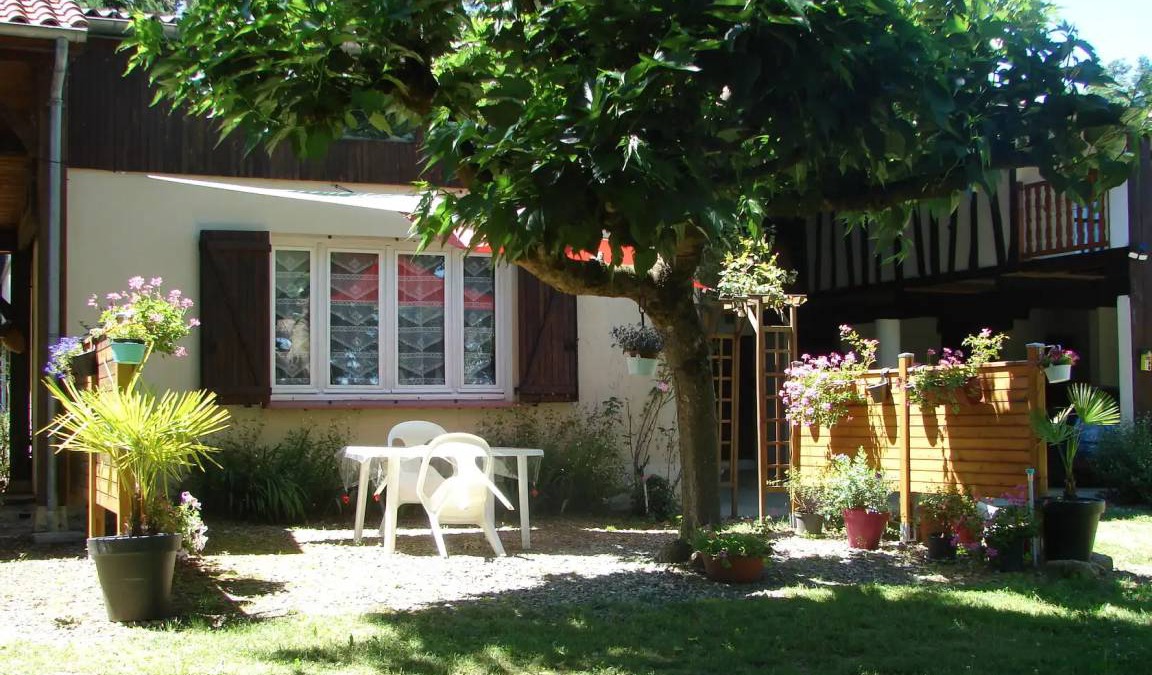 Puydarrieux House | 55 m² House ∙ 1 bedroom ∙ 4 guests
