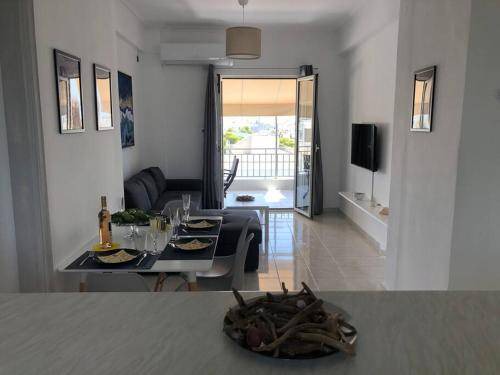 Nikaia-Agios Ioannis Rentis Apartment | 56 m² Apartment ∙ 1 bedroom ∙ 4 guests