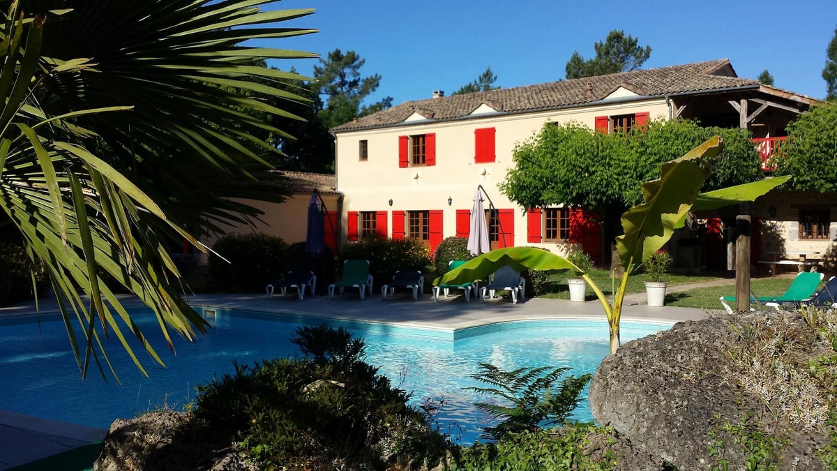 Fargues-sur-Ourbise House | 560 sq.m mansion on 4 ha plot; 10 bedrooms and bathrooms, large swimming pool for 20
