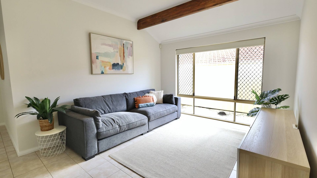Marangaroo House | 58 Home in Marangaroo 4BR 2BTH