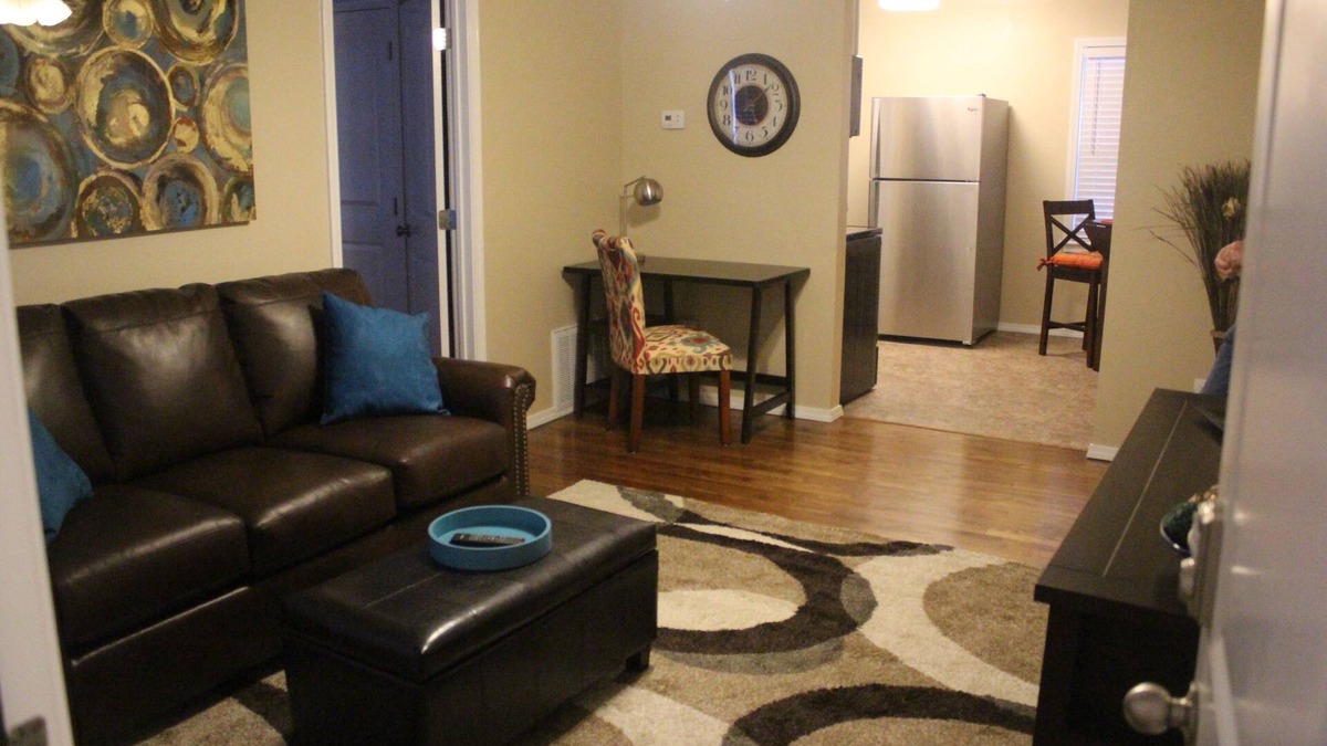 Pauls Valley Condo | $59 per night when staying 30 nights or more.