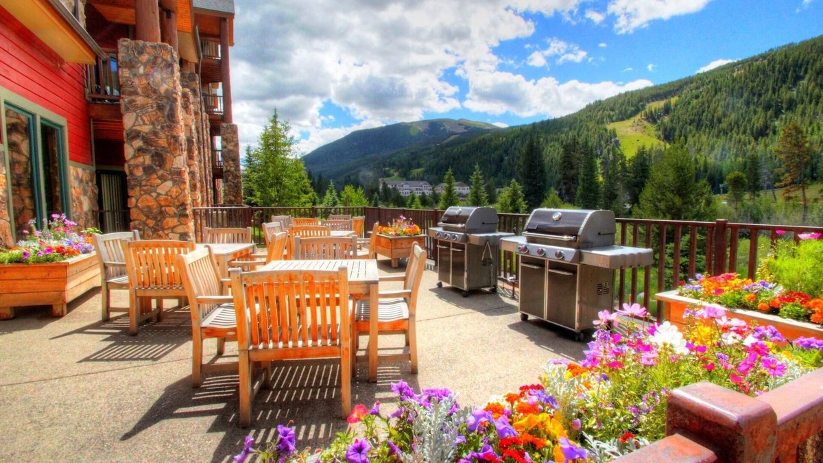 Mountain House Hotel | 5983 Hidden River Lodge 3 Bedroom Condo by RedAwning