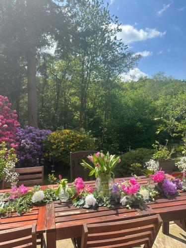Hindhead House | 5BD House in the Forest