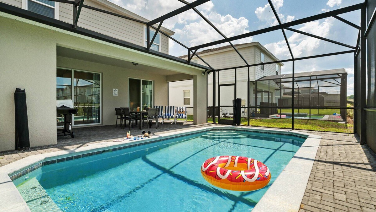 Davenport House | 5BD Sunshine Escape – Windsor Island Resort (WI 2220)