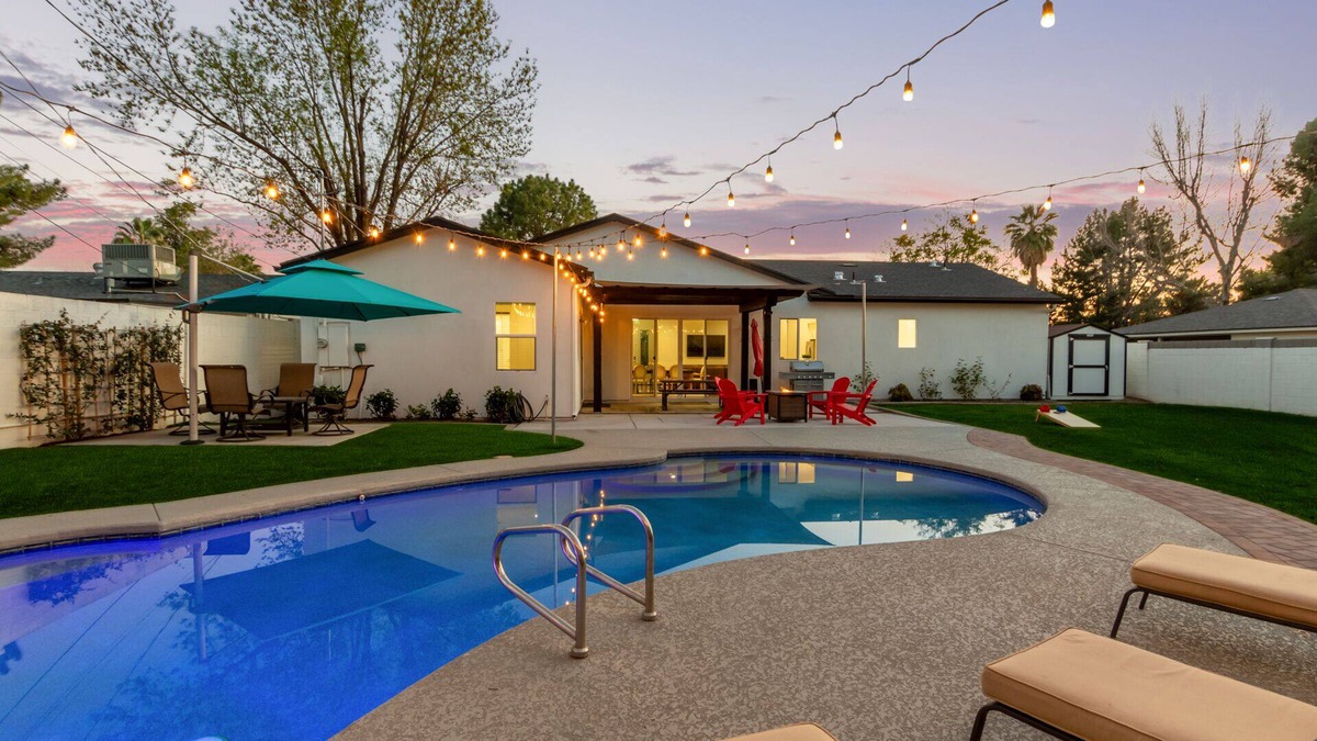 Camelback East House | 5BD w/Heated Pool, Game Room, & HUGE Back Yard!