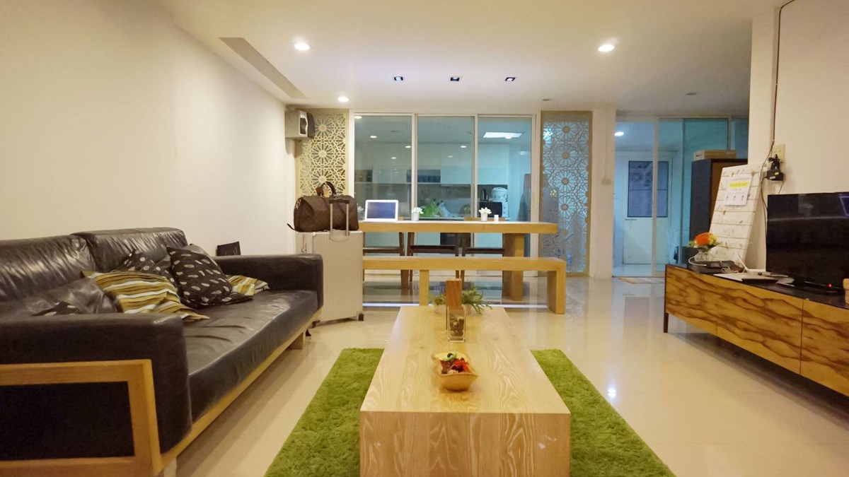 Bangkok Central Business District House | 5BR/5Bath Cozy & Fashionable House Erawa