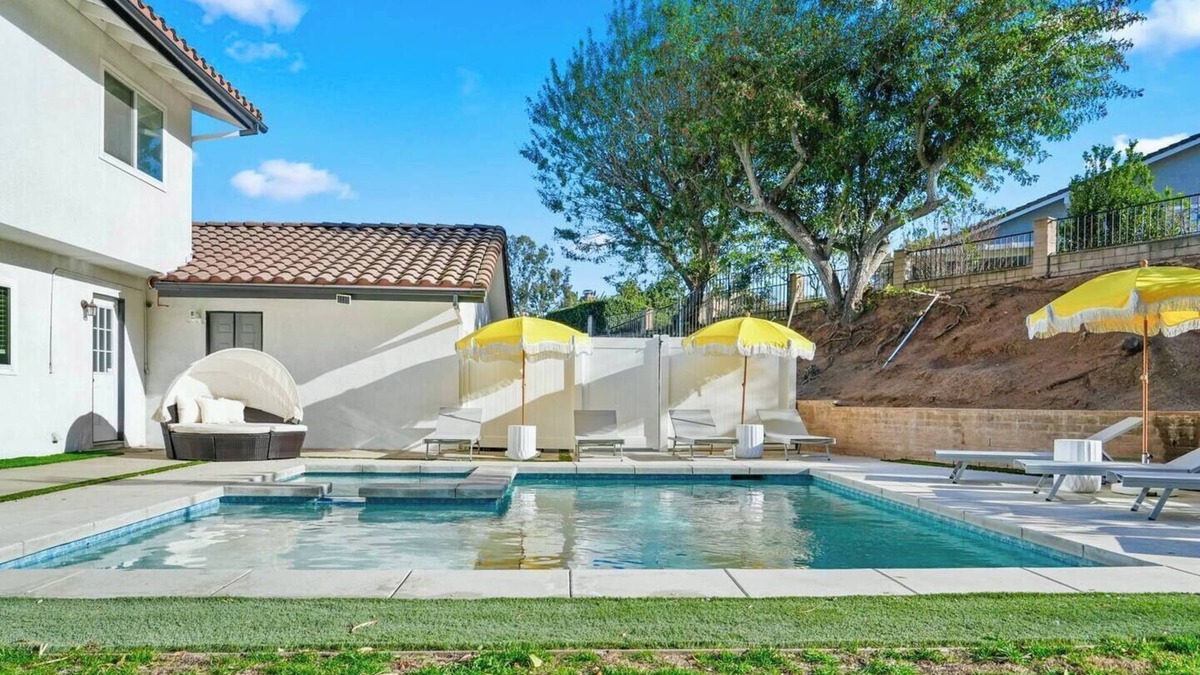 Estates at Canyon Crest House | 5BR Fun Haven: Pool, Mini Golf, Movie, Gameroom