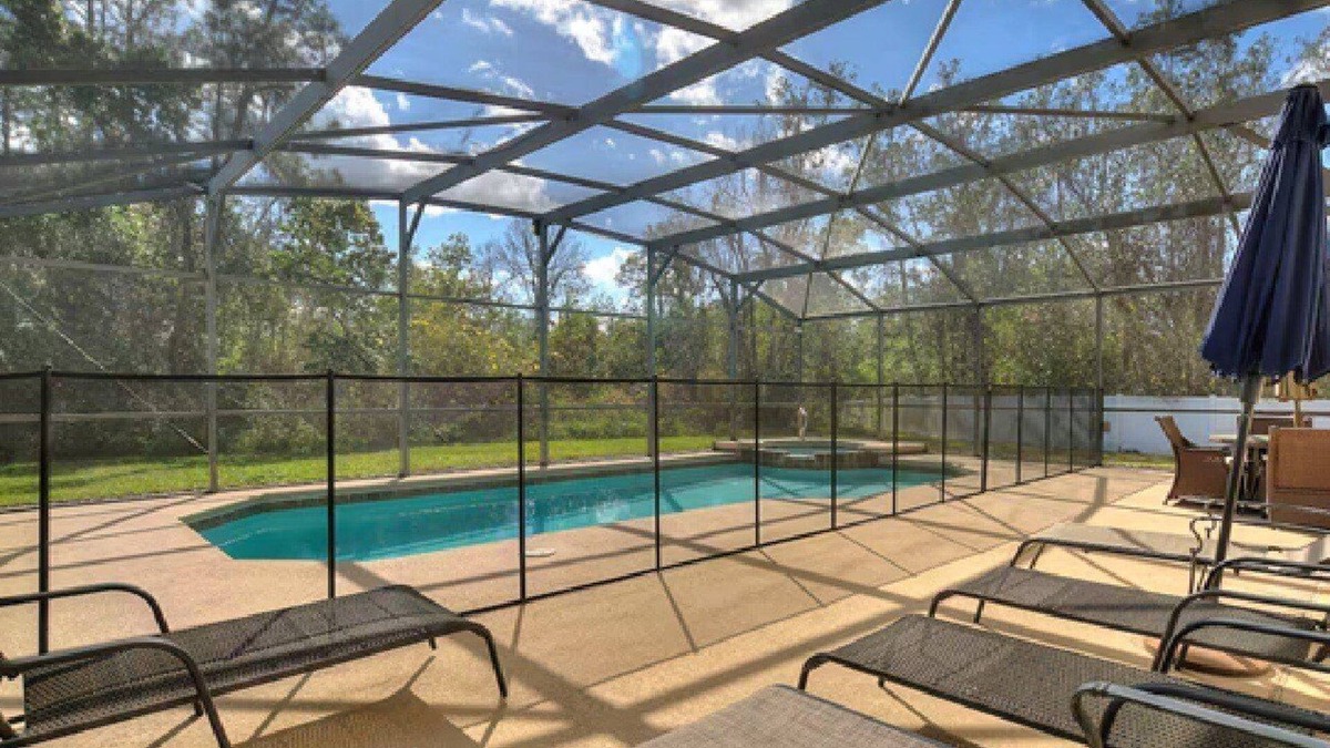 Davenport House | 5BR Watersong Villa w/Pool, Spa & Office for Remote Work. Close to Disney