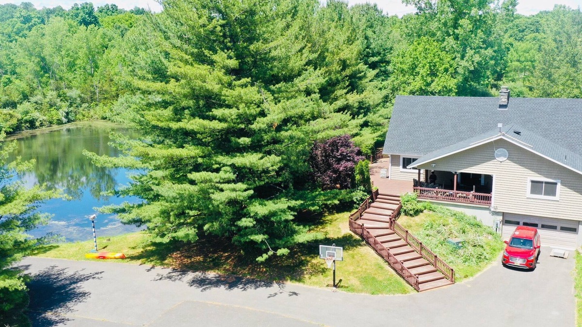 Craryville Villa | 5k+ Sq Ft of Luxury Living on 54 Acres near Hudson