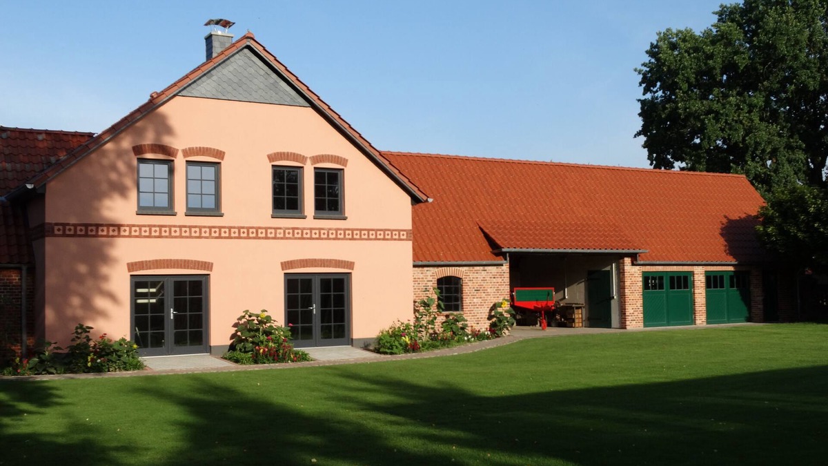 Barkhagen House | 5km from Plau am See Holiday home half on a vacation farm with ponies