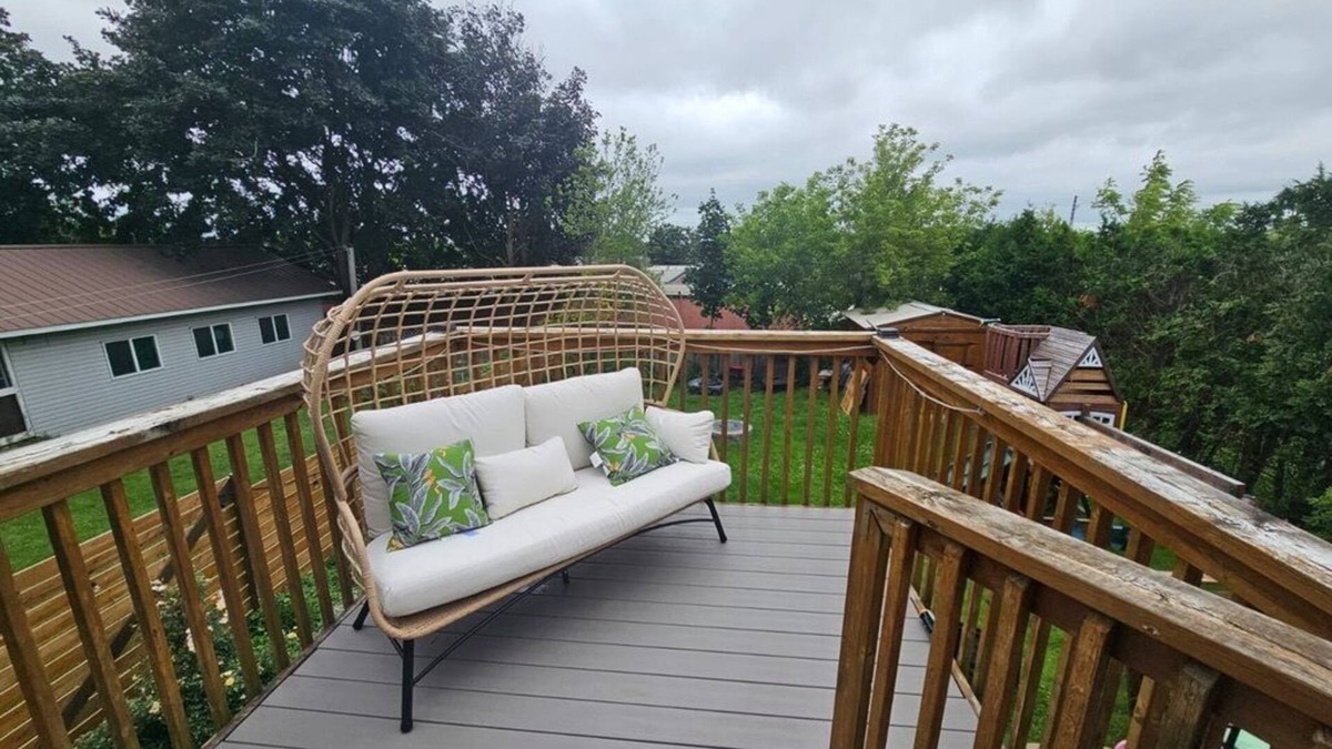 Perth South House | 5min walk to St. Marys Golf & Country Club. nFamily & Pet Friendly bungelow.