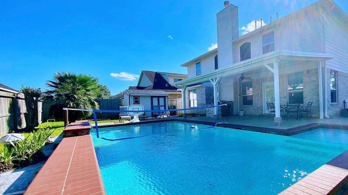 El Lago House | 5minutes direct to Kemah with the beaches and countless seafood restaurants