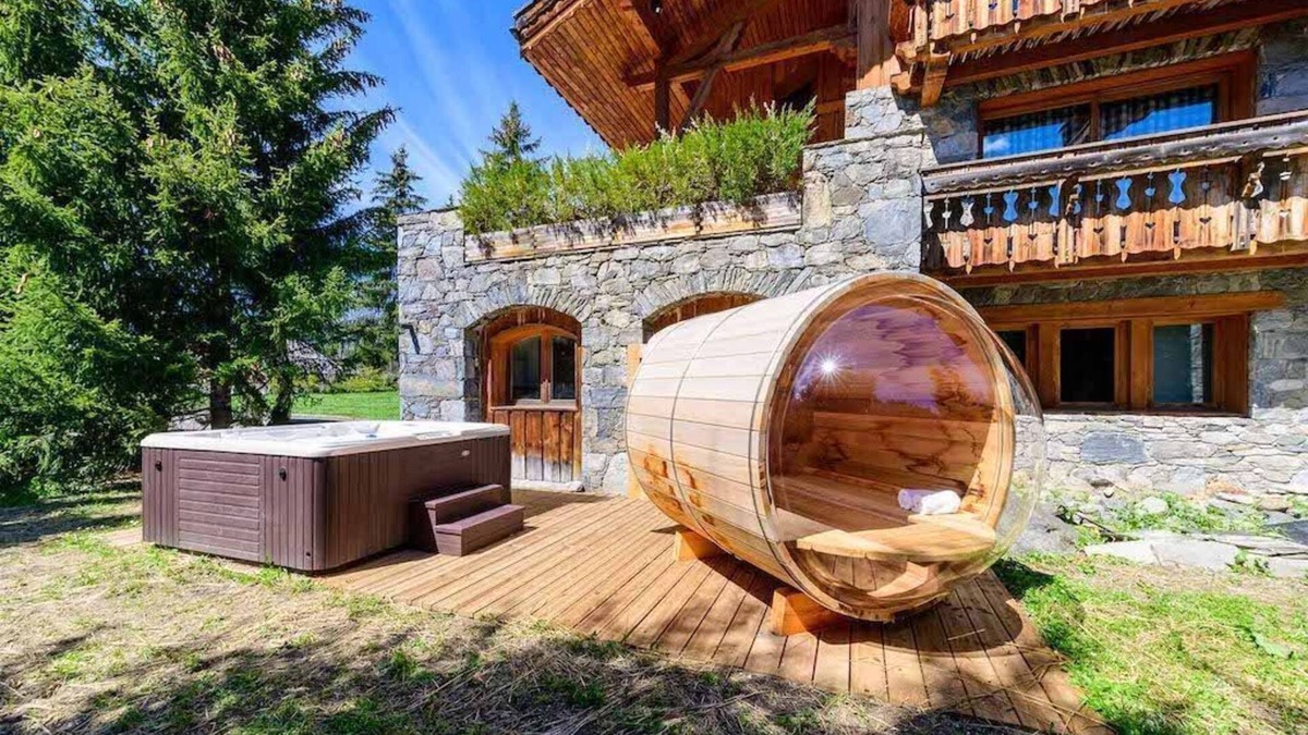Meribel Village Ski Chalet | 5mn des Pistes | Chalet cozy + Sauna et Local Ski