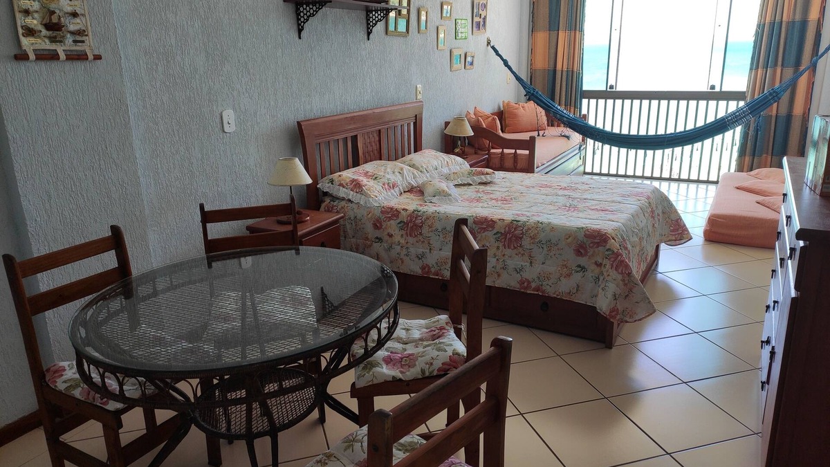 Prainha Apartment | 5th floor of seafront, split 22. 000 Btus, accom. 6 people with comfort.