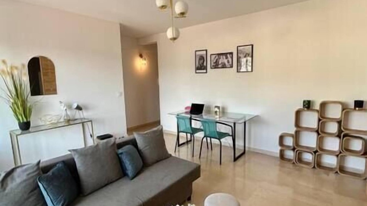 Draguignan Apartment | ✨5th heaven ✨ Huge balcony, fiber, marvelous city view!