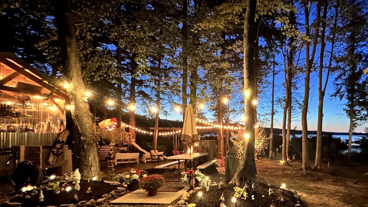 Bradford RV Rental | 5th Wheel Camper at DayDreams Campground