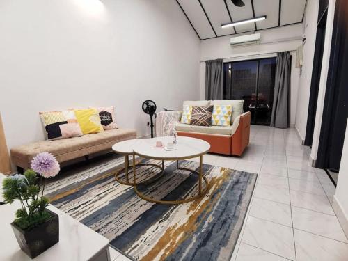 Petaling Jaya House | 6-11pax Brand New! 5 Mins Sunway Pyramid l Netflix