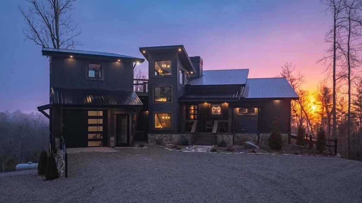 Epworth Cabin | 6 Acre Summit - 1 of a Kind - Luxury Retreat - On 6 Acres - MTN Views + Trout-Stocked Creek