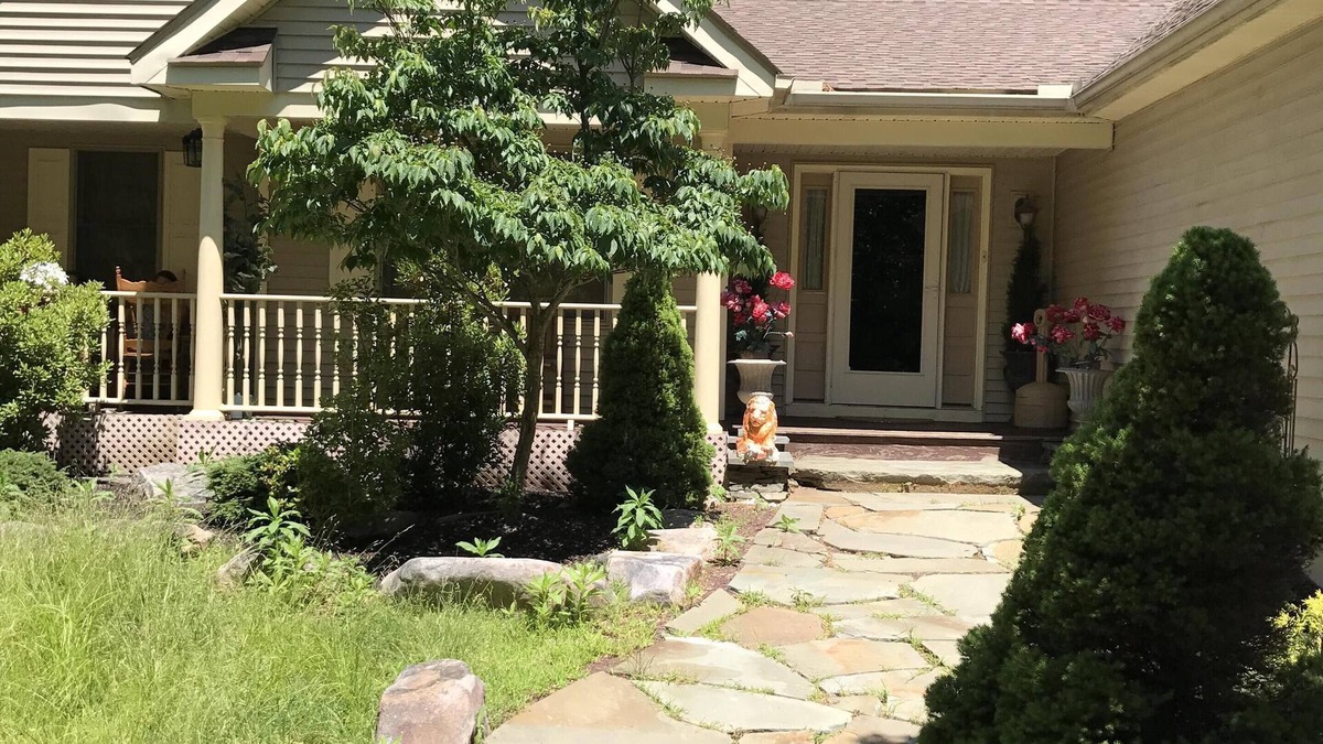 Lake Harmony Estates House | 6 BDRM BEAUTIFUL HOME ON ONE FLOOR "LIONS DEN" -Big Boulder,Camelback,Jack Frost