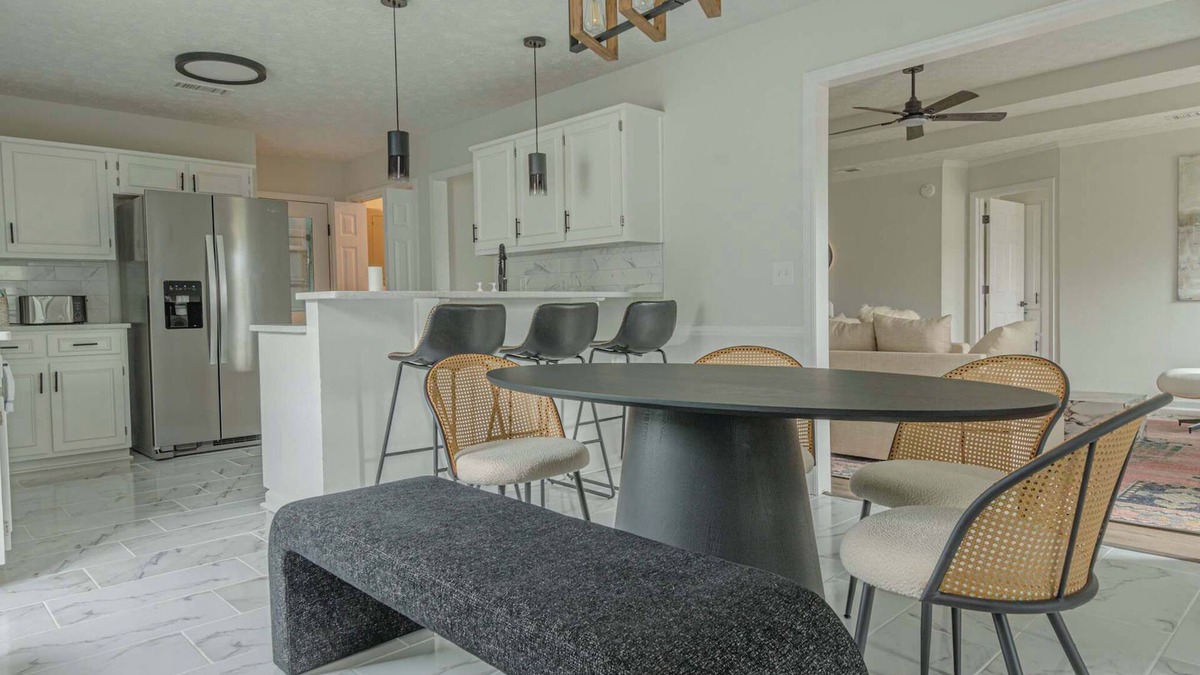 Fortson House | 6-Bed Artistic Home with Game room