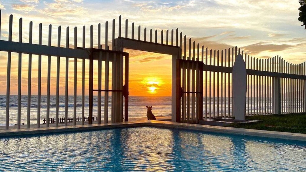Playa San Blas House | 6 Bedroom 6 Bathroom Beachfront - Sandy Surf City Beach!