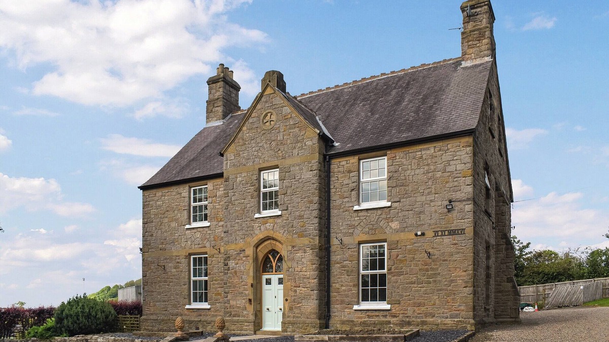 Durham Cottage | 6 bedroom accommodation in Old Quarrington, near Durham