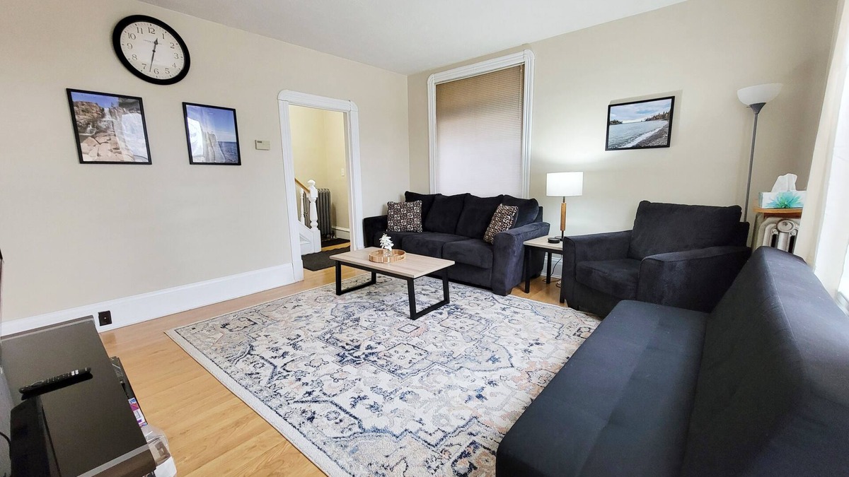 Two Harbors House | 6 Bedroom Home Close to Everything | Breakwater