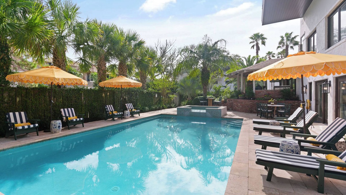 East Beach House | 6 Bedroom home with Pool located at the East Beach 9th Street Entrance