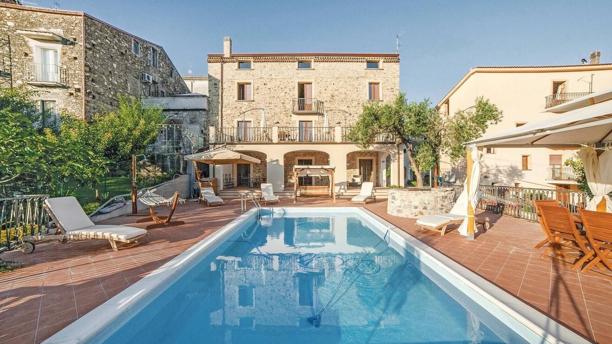 Vibonati House | 6 bedroom nice home in Vibonati -SA-