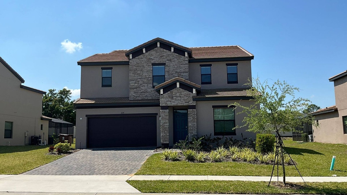 Haines City Villa | 6 BR villa with Private Pool and Game Room in BALMORAL RESORT-Haines City.