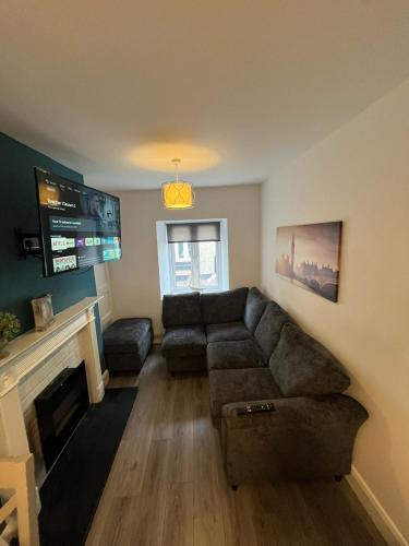 Galway City Centre Apartment | 6 Eyre Square Lane