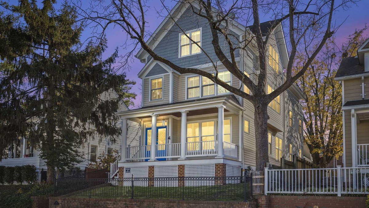 Potomac West House | 6 King Beds <> A Palatial Suite Xcape