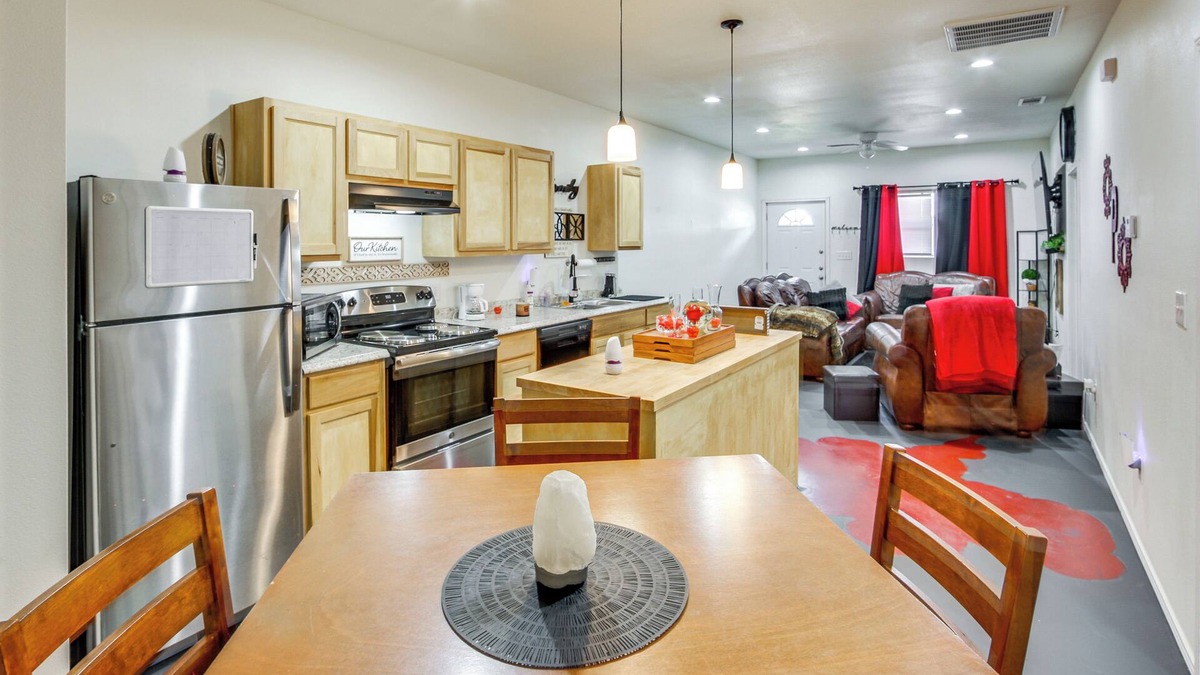 Tyler Apartment | 6 Mi to Nature Preserve: Apartment Near Lindale!