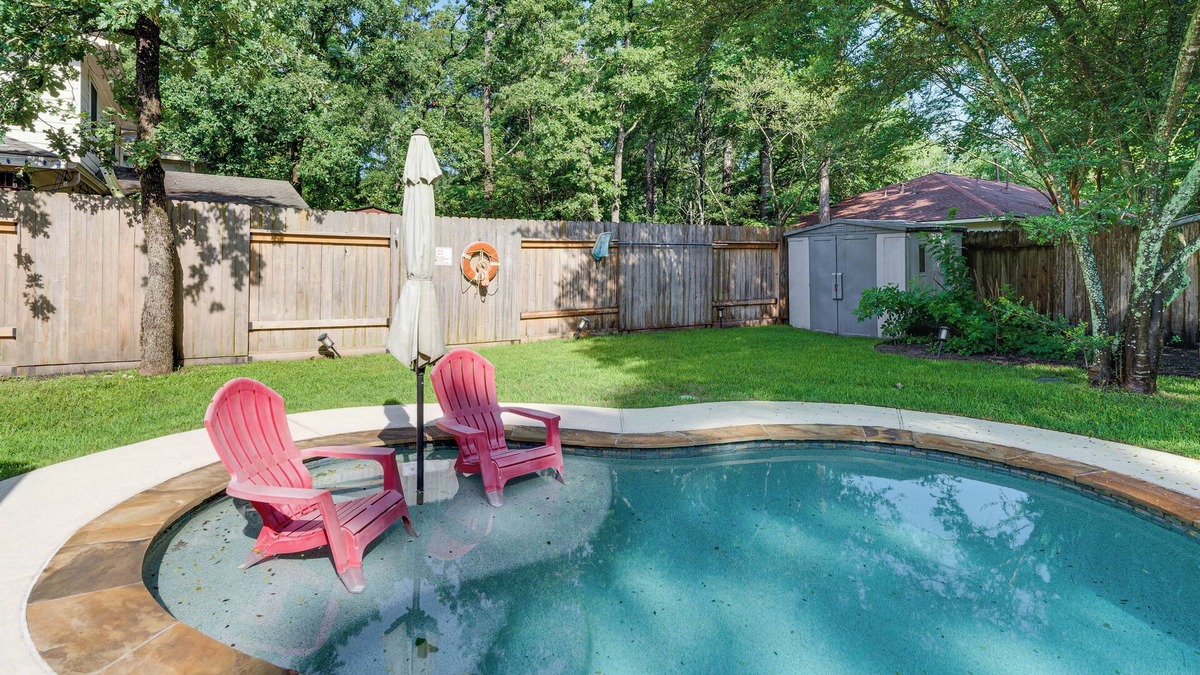 College Park House | 6 Mi to Northshore Park: Family Home w/Pool!