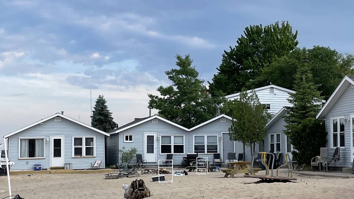 Northeastern Michigan Resort | #6 Miami Beach Resort