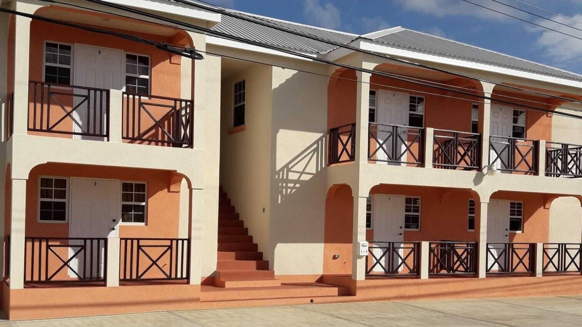 Mangrove Apartment | 6 minutes drive to the airport