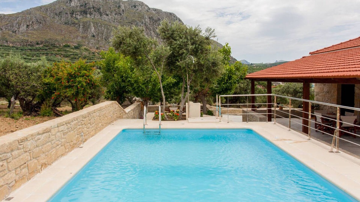 Pervolakia Villa | 6-people Villa - Private Pool - Mountain View