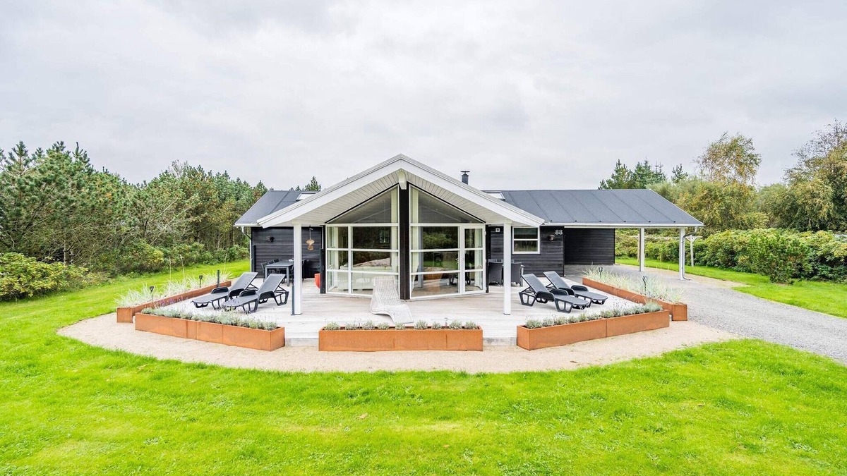 Houstrup House | 6 person holiday home in Nørre Nebel