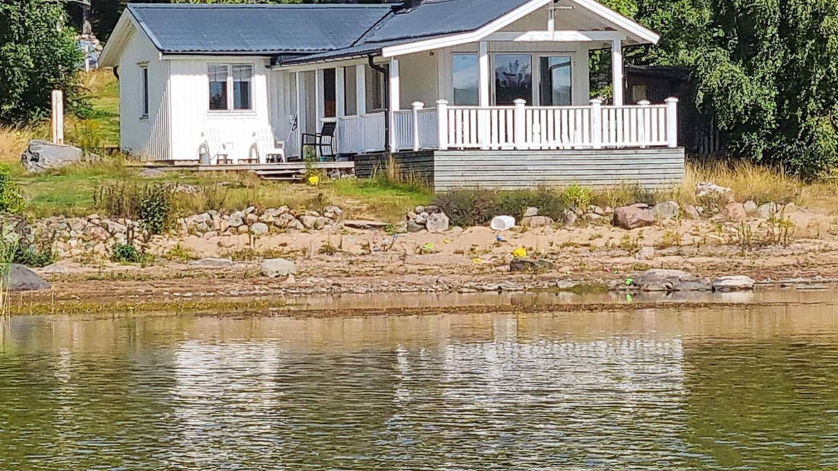 Saffle Municipality House | 6 person holiday home in SÄFFLE-By Traum
