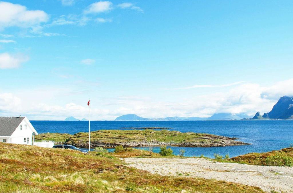 Donna House | 6 person holiday home in Dønna