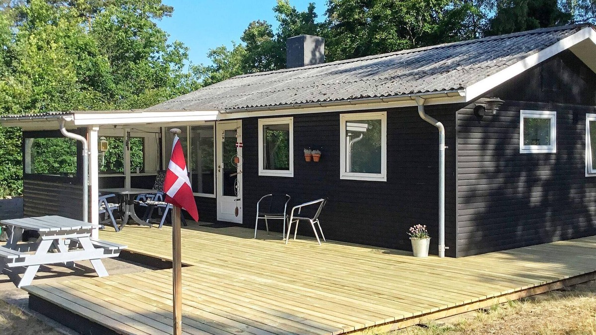 Ronde House | 6 person holiday home in Rønde-By Traum