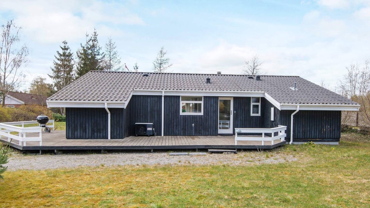 Lystrup House | 6 person holiday home in Egå