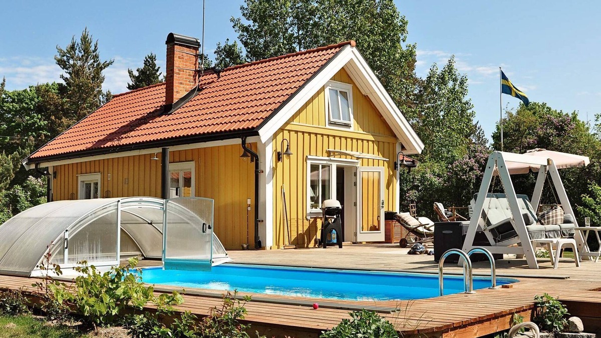 Finnholmen House | 6 person holiday home in BLIDÖ