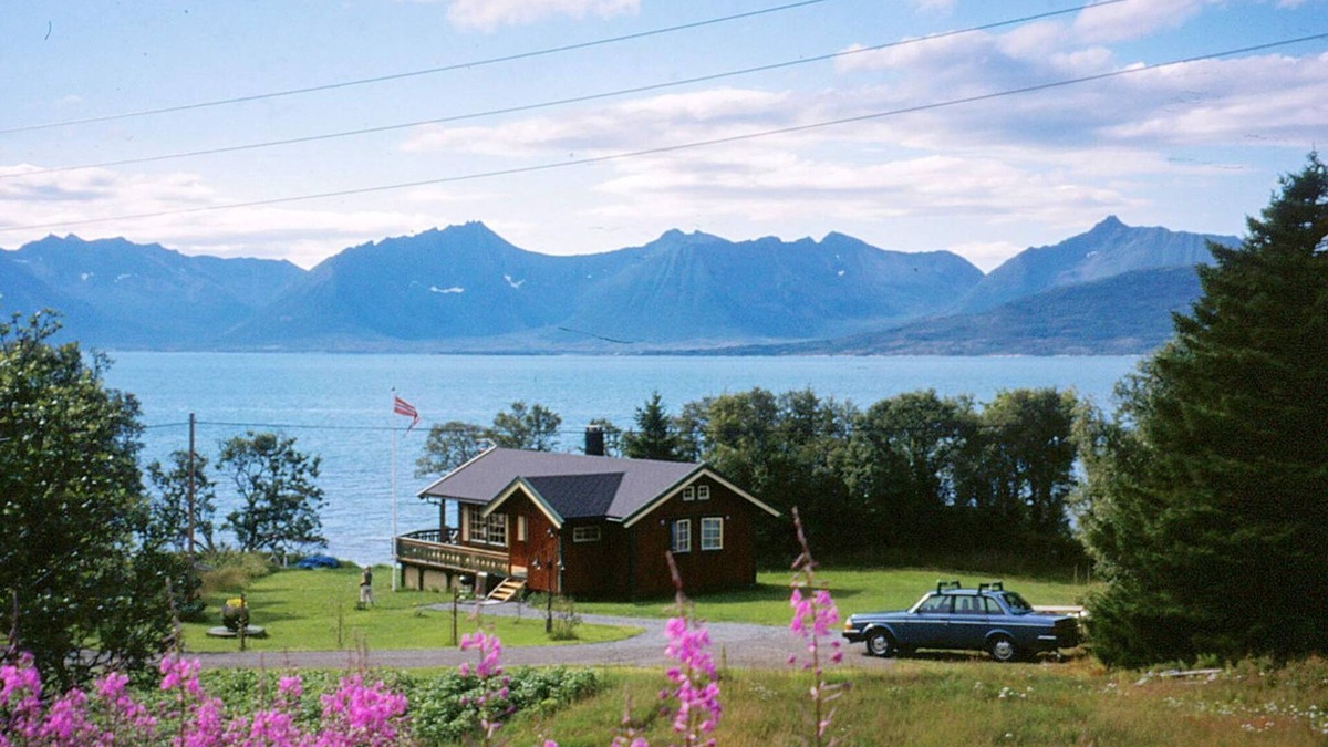 Kvaefjord Municipality House | 6 person holiday home in BORKENES-By Traum